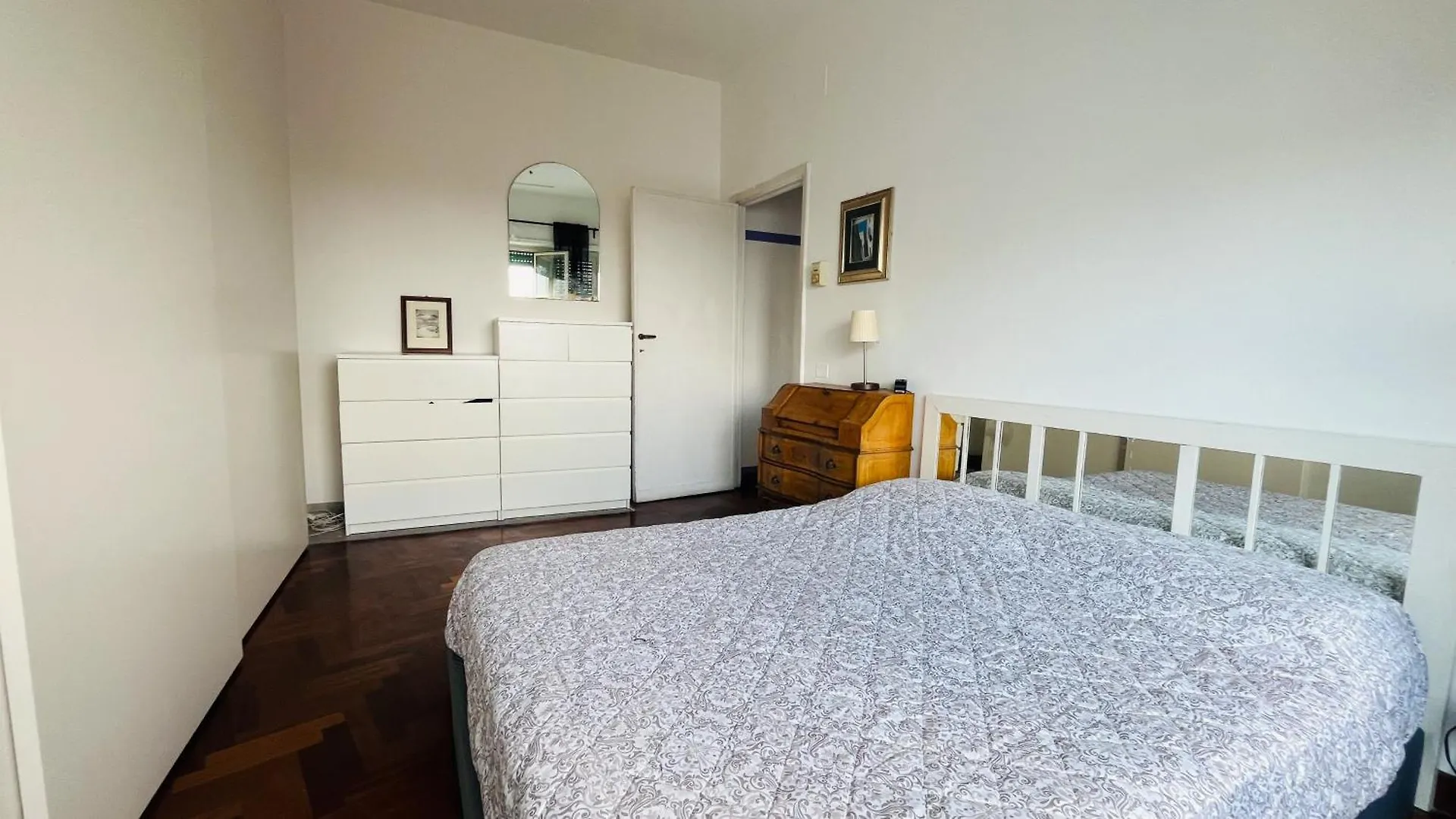 Pinuz Guest House Rom Semesterbostad