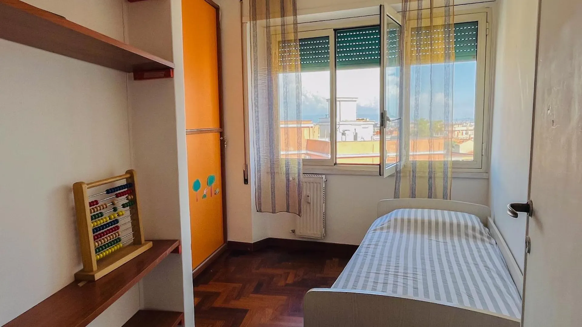 Pinuz Guest House Rom